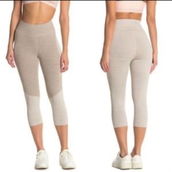 Outdoor Voices Tech Sweat 2 Tone‎ Knee Coyote Atmosphere Pants Legging Tan - Picture 1 of 9